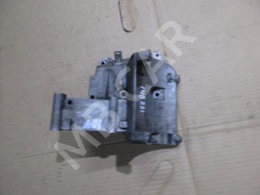 Кронштейн компрессора кондиционера MERCEDES-BENZ E-класс W210/S210 (1995 - 1999) — Разборка Мерседес