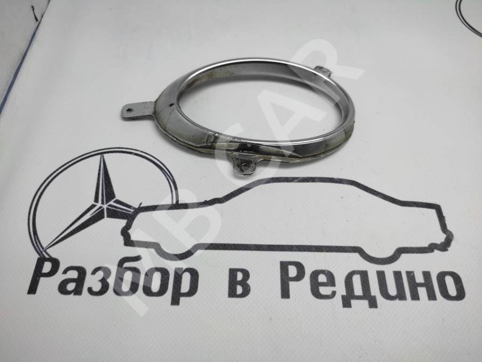 Накладка MERCEDES-BENZ CLS-класс C219 (2004 - 2008) фото 1 — Разборка Мерседес