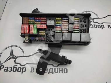 Блок предохранителей MERCEDES-BENZ R-класс W251 (2005 - 2007) — Разборка Мерседес