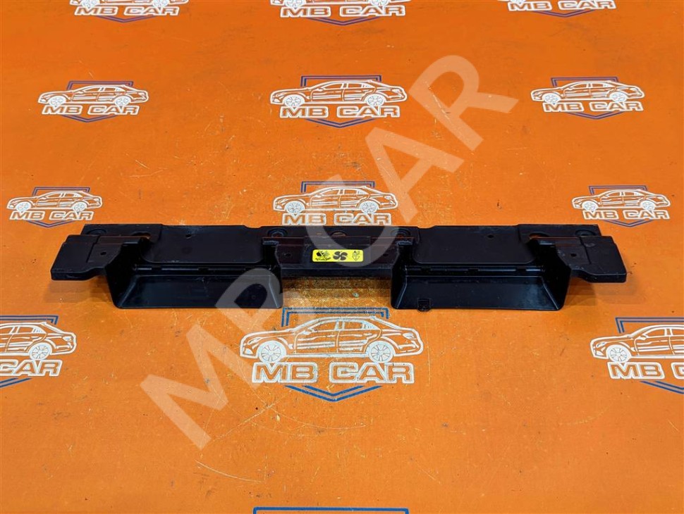 Кожух радиатора MERCEDES-BENZ X-класс I (2017 - 2020) фото 1 — Разборка Мерседес