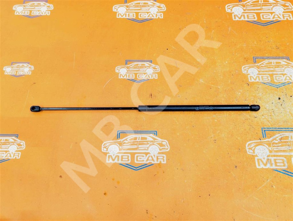 Амортизатор капота MERCEDES-BENZ S-класс W220 рестайлинг (2002 - 2005) фото 1 &mdash; Разборка Мерседес