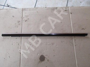 Молдинг стекла двери MERCEDES-BENZ C-класс W203/S203/CL203 рестайлинг (2004 - 2008) — Разборка Мерседес