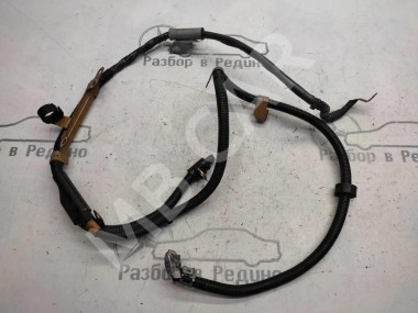 Провод стартера MERCEDES-BENZ C-класс W204/S204 (2006 - 2011) — Разборка Мерседес