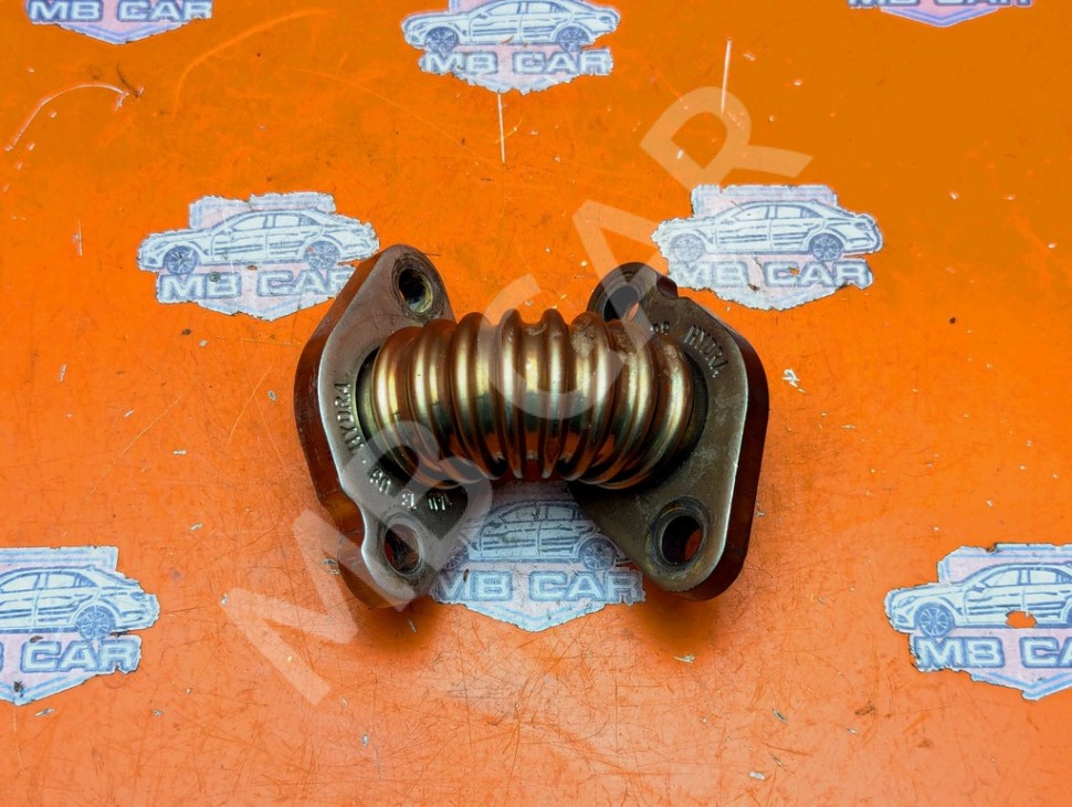 Трубка рециркуляции ОГ MERCEDES-BENZ E-класс W211/S211 (2002 - 2006) фото 1 — Разборка Мерседес