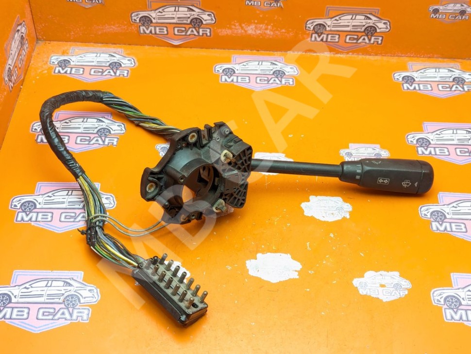 Переключатель подрулевой MERCEDES-BENZ E-класс W124/S124/C124/A124 (1984 - 1997) фото 1 &mdash; Разборка Мерседес