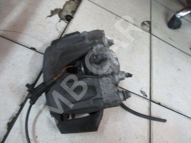 Суппорт передний правый MERCEDES-BENZ CLS-класс C218/X218 (2010 - 2014) — Разборка Мерседес