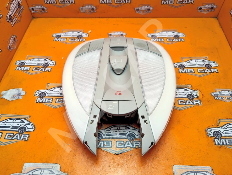 Плафон салона MERCEDES-BENZ CLS-класс C219 (2004 - 2008) фото 1 &mdash; Разборка Мерседес