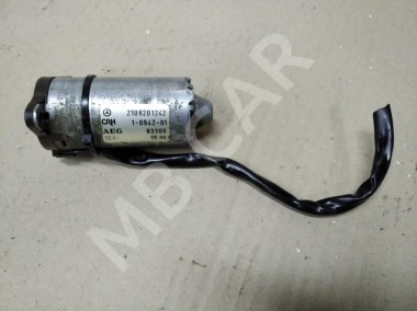 Моторчик регулировки сидений MERCEDES-BENZ E-класс W210/S210 (1995 - 1999) — Разборка Мерседес