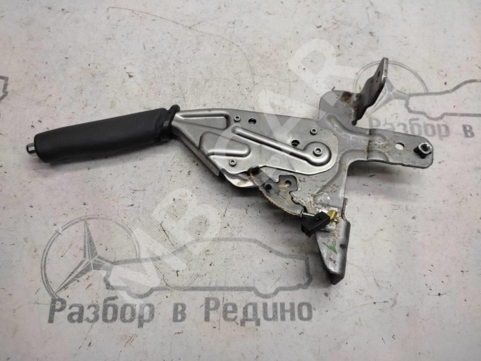 Рычаг ручника MERCEDES-BENZ X-класс I (2017 - 2020) фото 1 — Разборка Мерседес