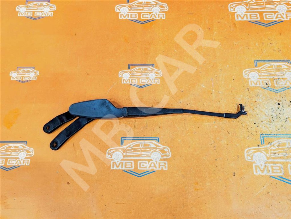 Поводок дворников MERCEDES-BENZ C-класс W204/S204 (2006 - 2011) фото 1 — Разборка Мерседес
