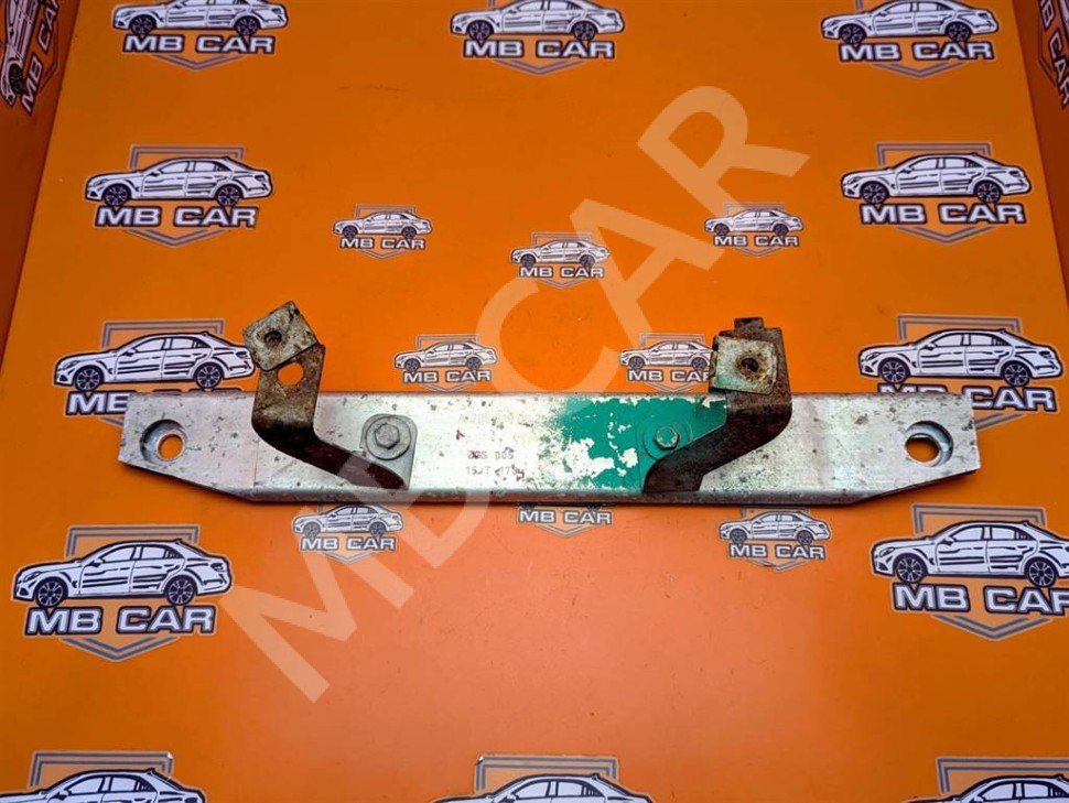 Усилитель пола MERCEDES-BENZ C-класс AMG W205/S205/C205/A205 (2014 - 2018) фото 1 &mdash; Разборка Мерседес