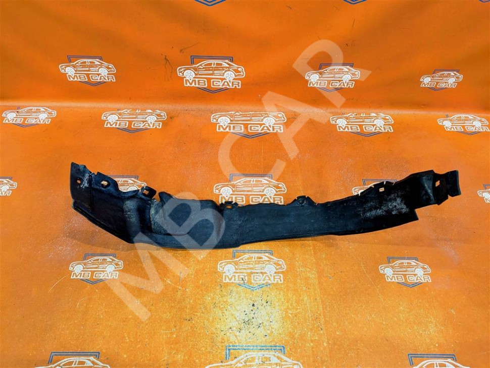 Подкрылок передний левый MERCEDES-BENZ 190 (W201) W201 (1982 - 1993) фото 1 — Разборка Мерседес