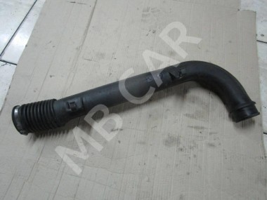 Патрубок воздушный MERCEDES-BENZ W124 W124/S124/C124/A124 (1984 - 1993) — Разборка Мерседес