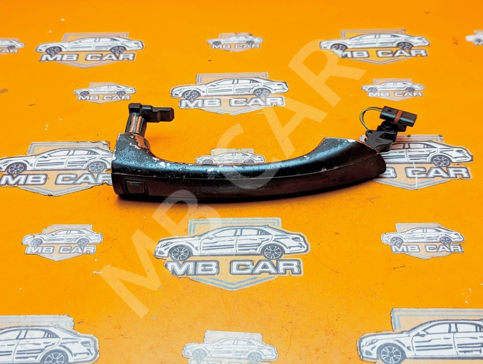 Ручка двери наружняя MERCEDES-BENZ E-класс W211/S211 (2002 - 2006) фото 1 &mdash; Разборка Мерседес