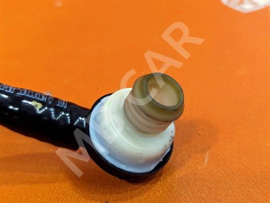 Трубка вакуумная MERCEDES-BENZ C-класс W204/S204 (2006 - 2011) — Разборка Мерседес