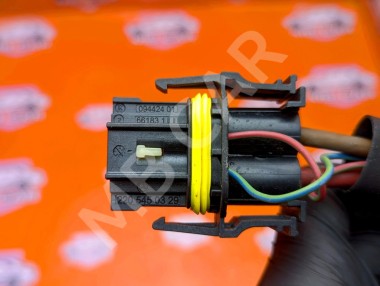 Разъем MERCEDES-BENZ E-класс W211/S211 (2002 - 2006) &mdash; Разборка Мерседес