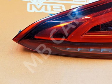 Фонарь крышки багажника MERCEDES-BENZ A-класс W177 (2018 - 2023) — Разборка Мерседес