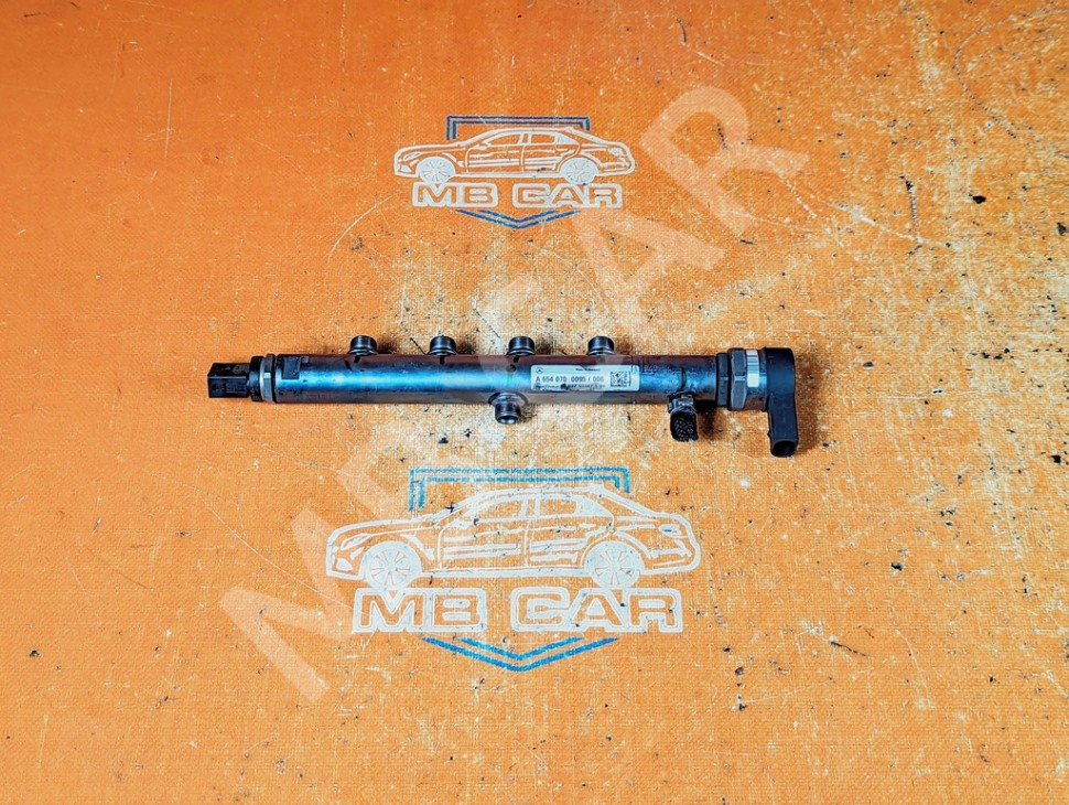 Рампа топливная MERCEDES-BENZ GLC-класс X253 рестайлинг (2019 - 2025) фото 1 &mdash; Разборка Мерседес