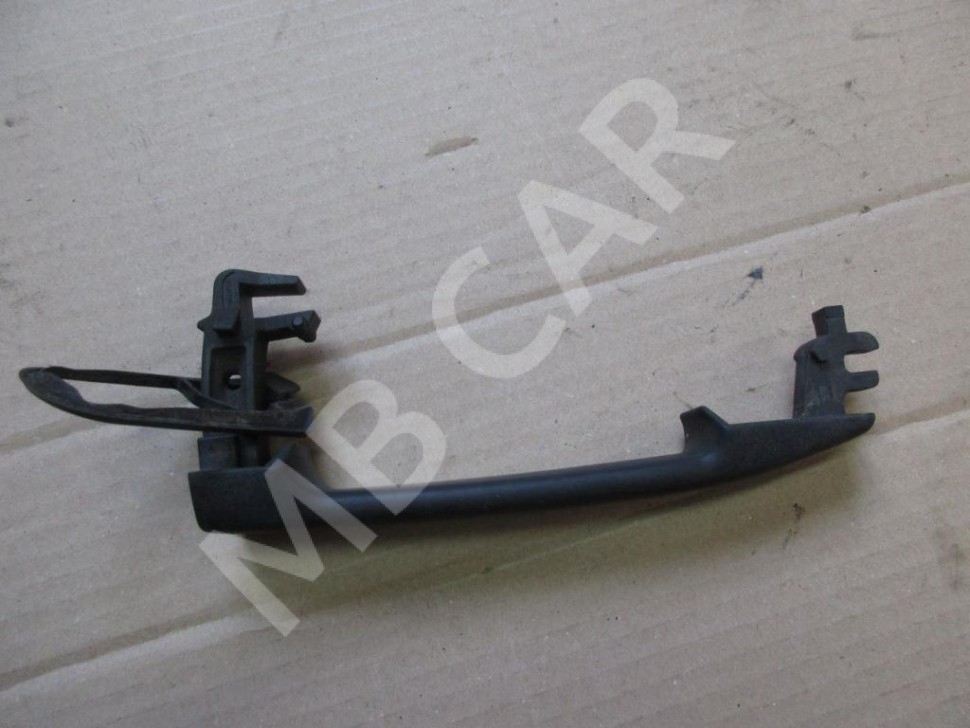 Ручка двери наружняя MERCEDES-BENZ M-класс W163 рестайлинг (2001 - 2005) фото 1 &mdash; Разборка Мерседес