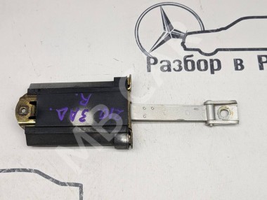 Ограничитель двери MERCEDES-BENZ E-класс W210/S210 (1995 - 1999) — Разборка Мерседес
