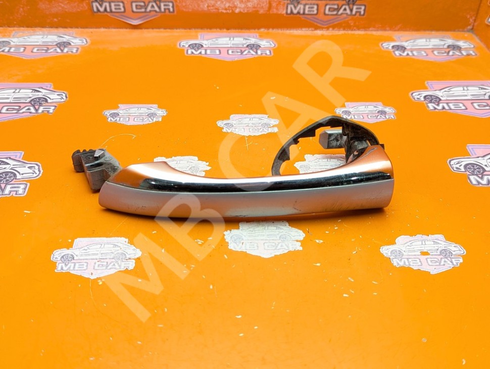 Ручка двери наружняя MERCEDES-BENZ S-класс W220 (1998 - 2005) фото 1 &mdash; Разборка Мерседес