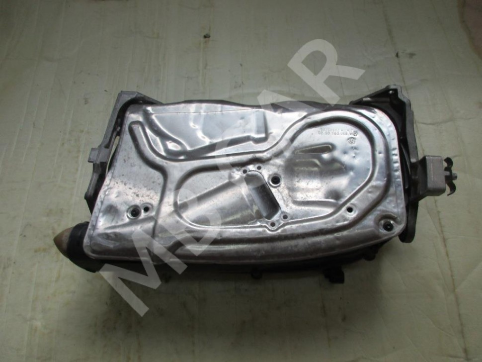 Корпус воздушного фильтра MERCEDES-BENZ CLS-класс C218/X218 рестайлинг (2014 - 2017) фото 1 &mdash; Разборка Мерседес