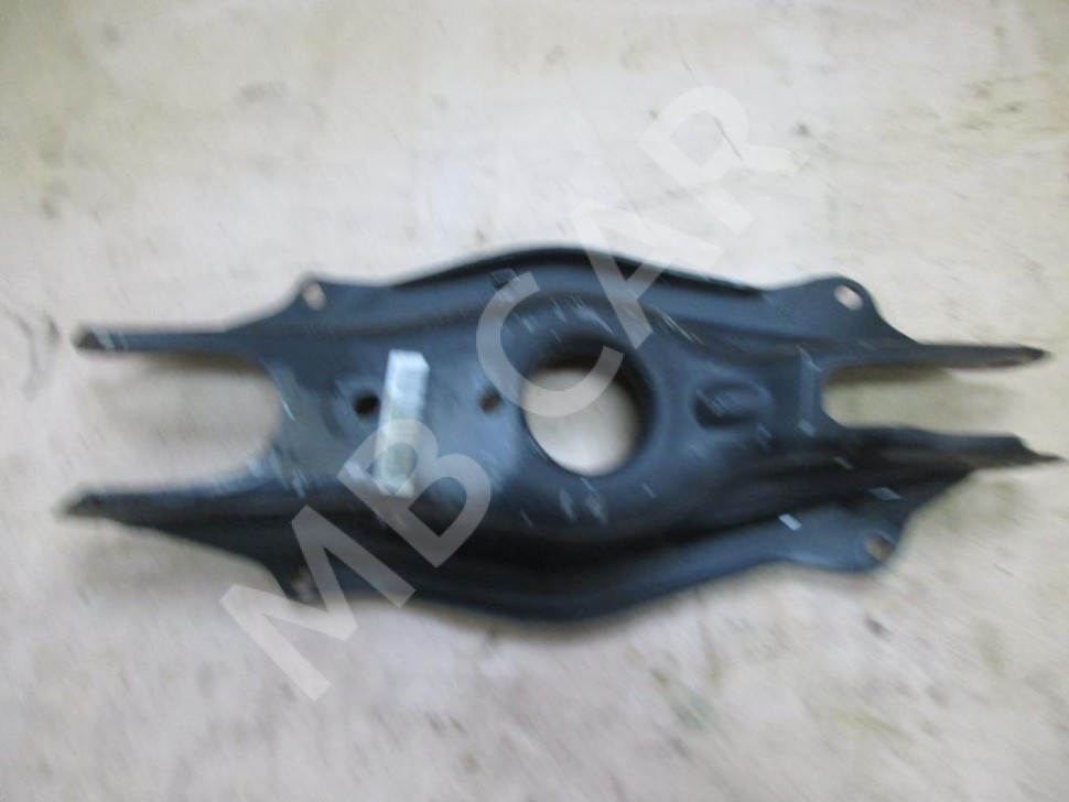 Рычаг задней стойки (лодка) MERCEDES-BENZ GLC-класс X253 (2015 - 2019) фото 1 — Разборка Мерседес