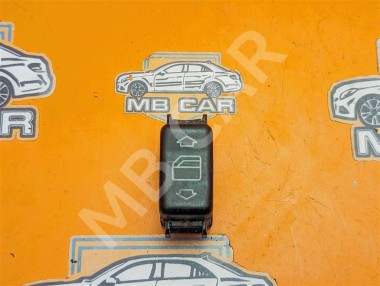 Кнопка стеклоподъемников MERCEDES-BENZ W124 W124/S124/C124/A124 (1984 - 1993) — Разборка Мерседес