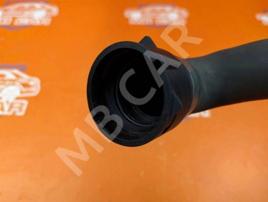 Патрубок радиатора MERCEDES-BENZ S-класс W220 (1998 - 2005) — Разборка Мерседес