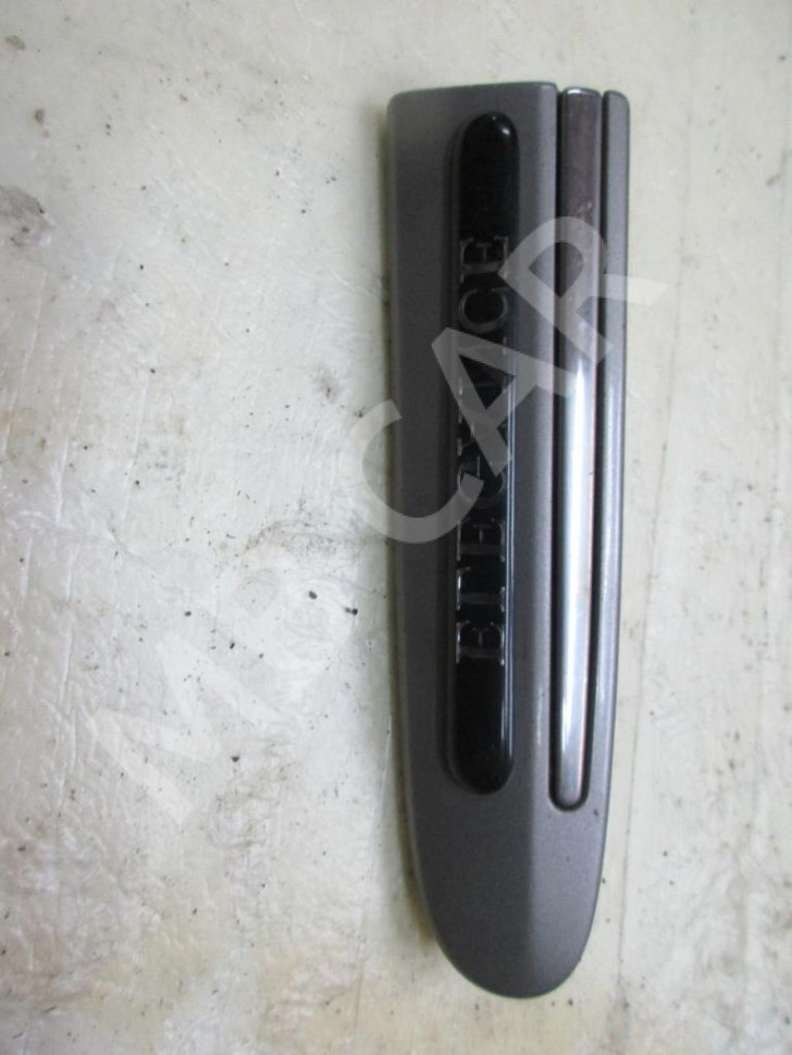 Молдинг крыла левый MERCEDES-BENZ E-класс W211/S211 (2002 - 2006) фото 1 — Разборка Мерседес