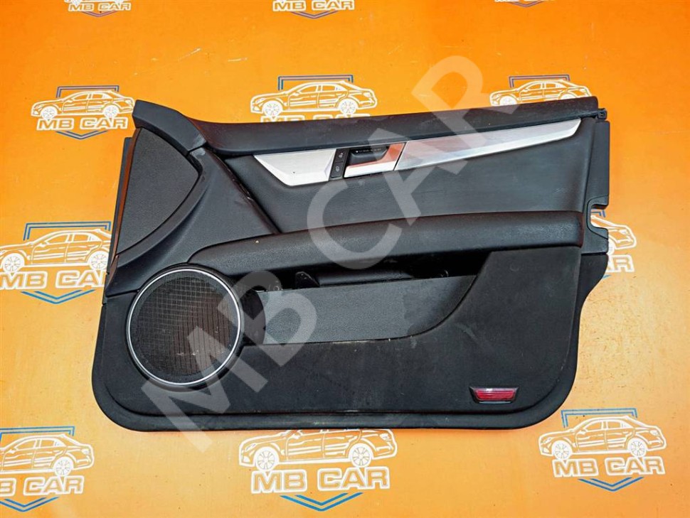 Карта двери передняя правая MERCEDES-BENZ C-класс W204/S204/С204 рестайлинг (2011 - 2015) фото 1 &mdash; Разборка Мерседес