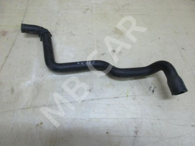 Патрубок ОЖ MERCEDES-BENZ S-класс W220 (1998 - 2005) — Разборка Мерседес