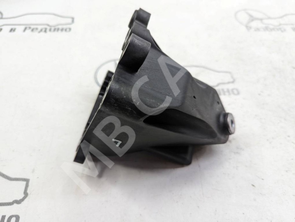 Лапа левая MERCEDES-BENZ S-класс W222/C217/A217 (2013 - 2017) фото 1 — Разборка Мерседес