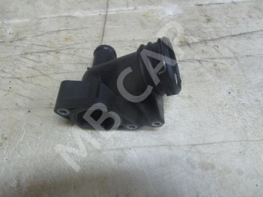 Фланец системы охлаждения MERCEDES-BENZ CLS-класс C218/X218 рестайлинг (2014 - 2017) — Разборка Мерседес