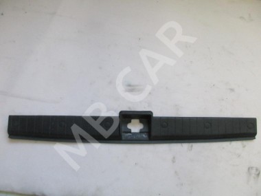 Накладка замка багажника MERCEDES-BENZ M-класс W163 рестайлинг (2001 - 2005) — Разборка Мерседес