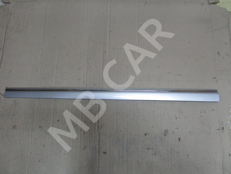Молдинг двери MERCEDES-BENZ C-класс W203/S203/CL203 (2000 - 2004) фото 1 — Разборка Мерседес
