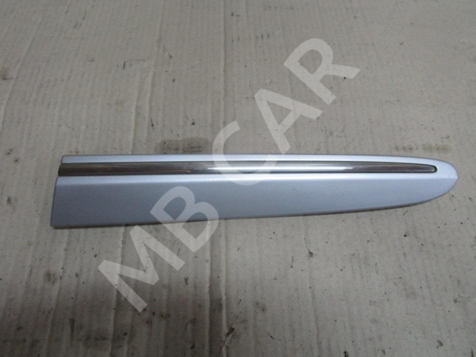 Молдинг крыла левый MERCEDES-BENZ CLK-класс C209/A209 (2002 - 2005) фото 1 — Разборка Мерседес