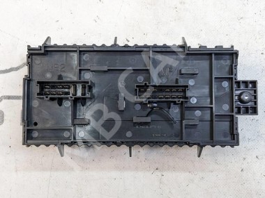 Блок предохранителей MERCEDES-BENZ M-класс W166 (2011 - 2015) — Разборка Мерседес