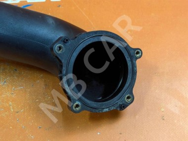 Патрубок впускного коллектора MERCEDES-BENZ E-класс W212/S212/C207/A207 (2009 - 2013) — Разборка Мерседес