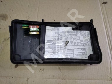 Крышка блока предохранителей MERCEDES-BENZ M-класс W163 рестайлинг (2001 - 2005) — Разборка Мерседес