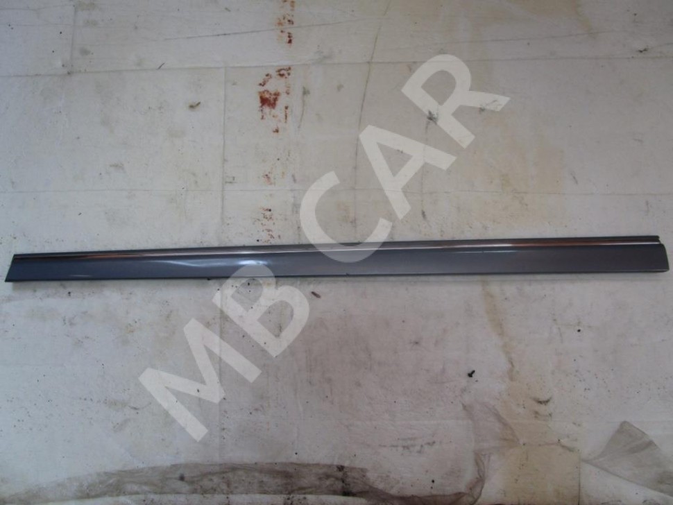 Молдинг двери MERCEDES-BENZ C-класс W203/S203/CL203 рестайлинг (2004 - 2008) фото 1 — Разборка Мерседес