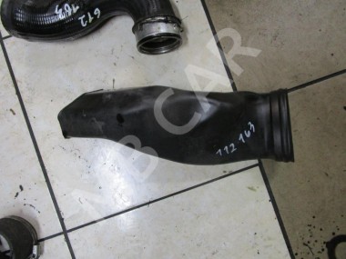 Патрубок воздушный MERCEDES-BENZ M-класс W163 рестайлинг (2001 - 2005) — Разборка Мерседес