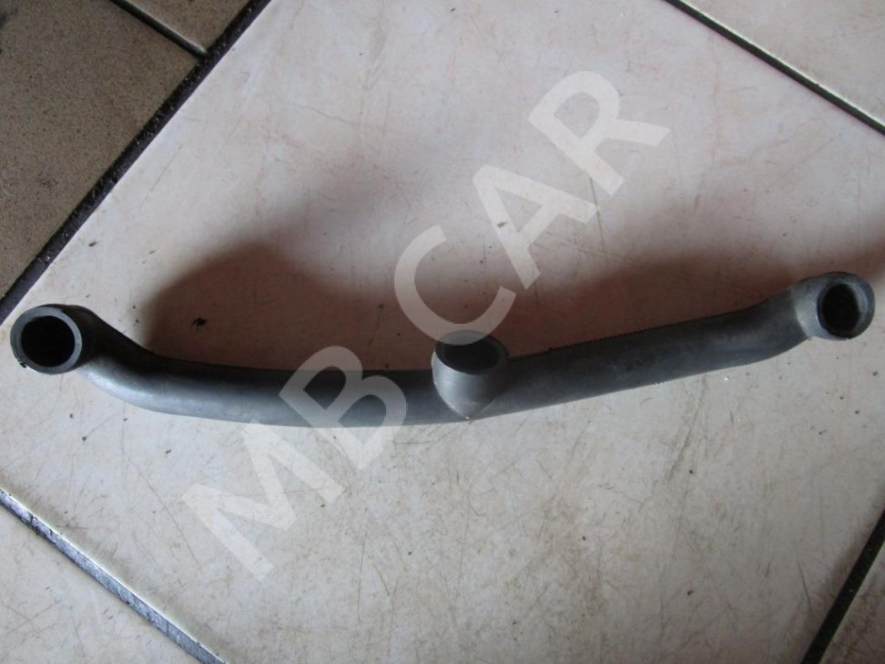 Трубка вентиляции картерных газов MERCEDES-BENZ C-класс W203/S203/CL203 (2000 - 2004) фото 1 — Разборка Мерседес