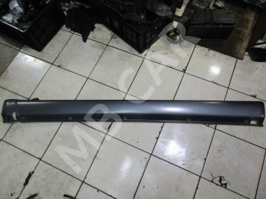 Порог пластиковый левый MERCEDES-BENZ M-класс W163 (1997 - 2001) — Разборка Мерседес