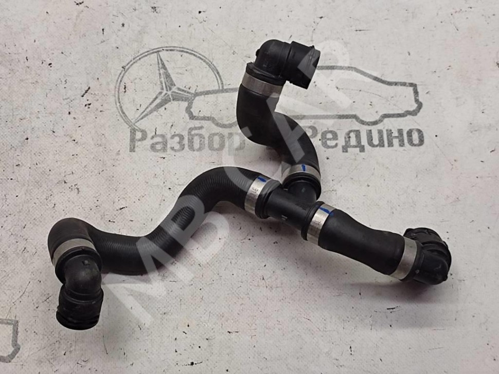 Патрубок ОЖ MERCEDES-BENZ C-класс W205/S205/C205/A205 (2014 - 2018) фото 1 — Разборка Мерседес