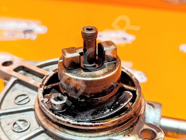 Насос вакуумный MERCEDES-BENZ E-класс W211/S211 рестайлинг (2006 - 2009) — Разборка Мерседес