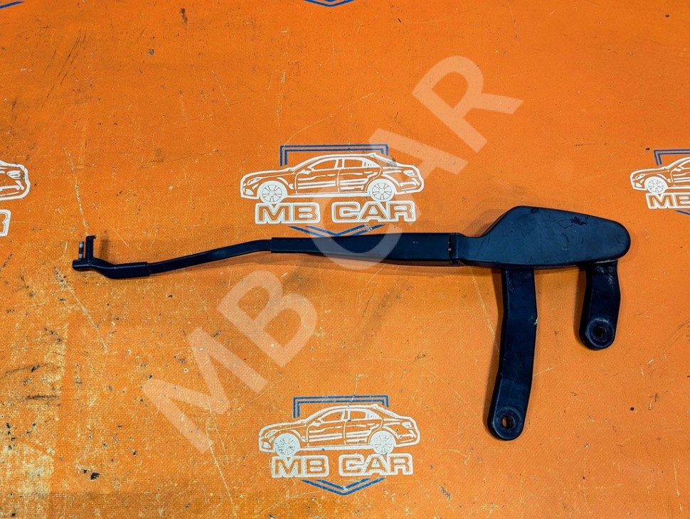 Поводок дворников MERCEDES-BENZ C-класс W204/S204 (2006 - 2011) фото 1 — Разборка Мерседес