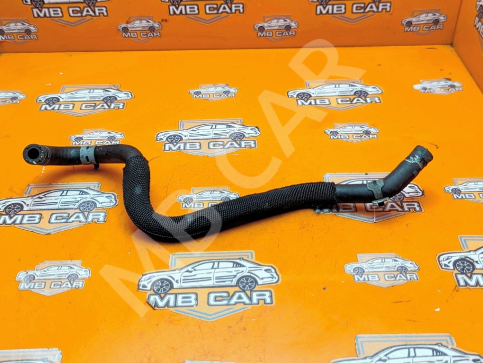 Шланг вентиляции MERCEDES-BENZ C-класс W204/S204 (2006 - 2011) фото 1 — Разборка Мерседес