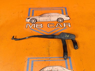 Поводок дворников MERCEDES-BENZ C-класс W204/S204/С204 рестайлинг (2011 - 2015) C 180 1.6 7G-Tronic (156 л.с.) &mdash; Разборка Мерседес