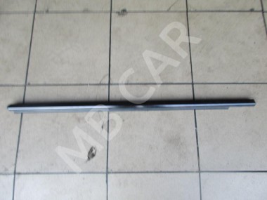Молдинг стекла двери MERCEDES-BENZ E-класс W211/S211 (2002 - 2006) — Разборка Мерседес